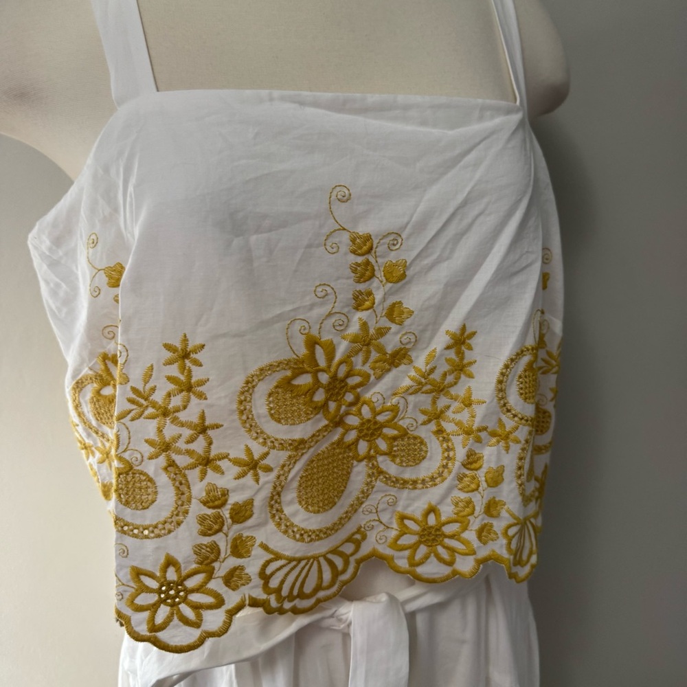 Laura Chic White and Gold Embroidered Maxi Dress size 16 - Picture 3 of 9